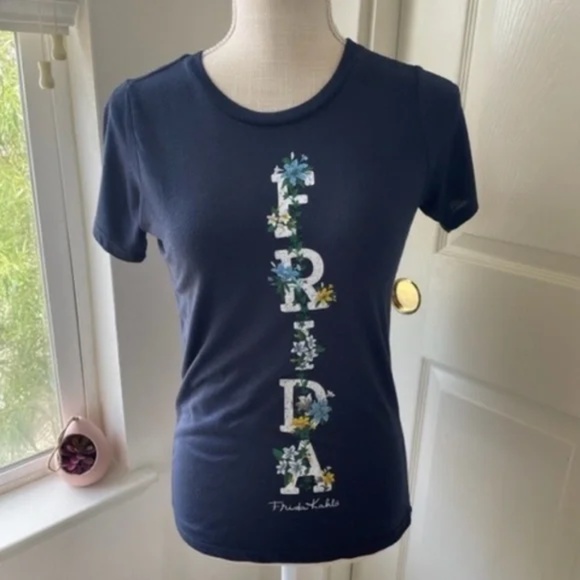 Frida Kahlo by Isaac Morris | Limited Edition Floral Graphic Tee | Size XS - Picture 1 of 5